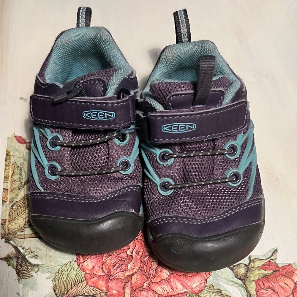 Keen Toddler Sneakers in Purple and Blue
